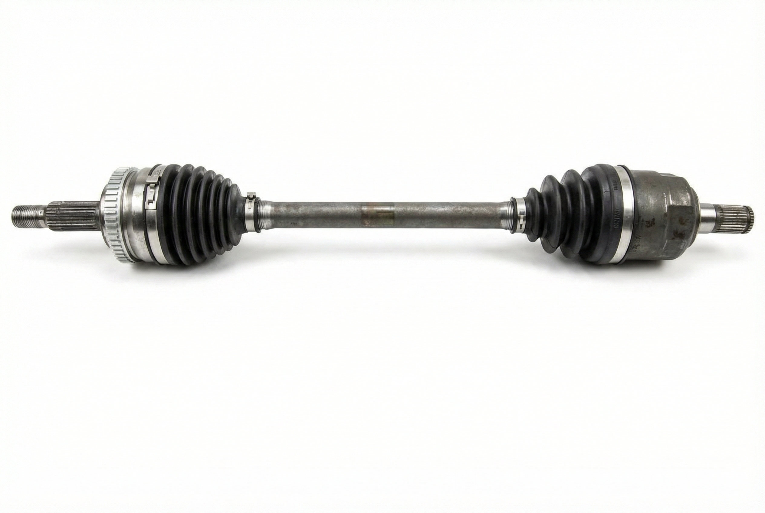 2010-2013 Hyundai Tucson Front Drive Axle Shaft - Left (Driver) (Used OEM)