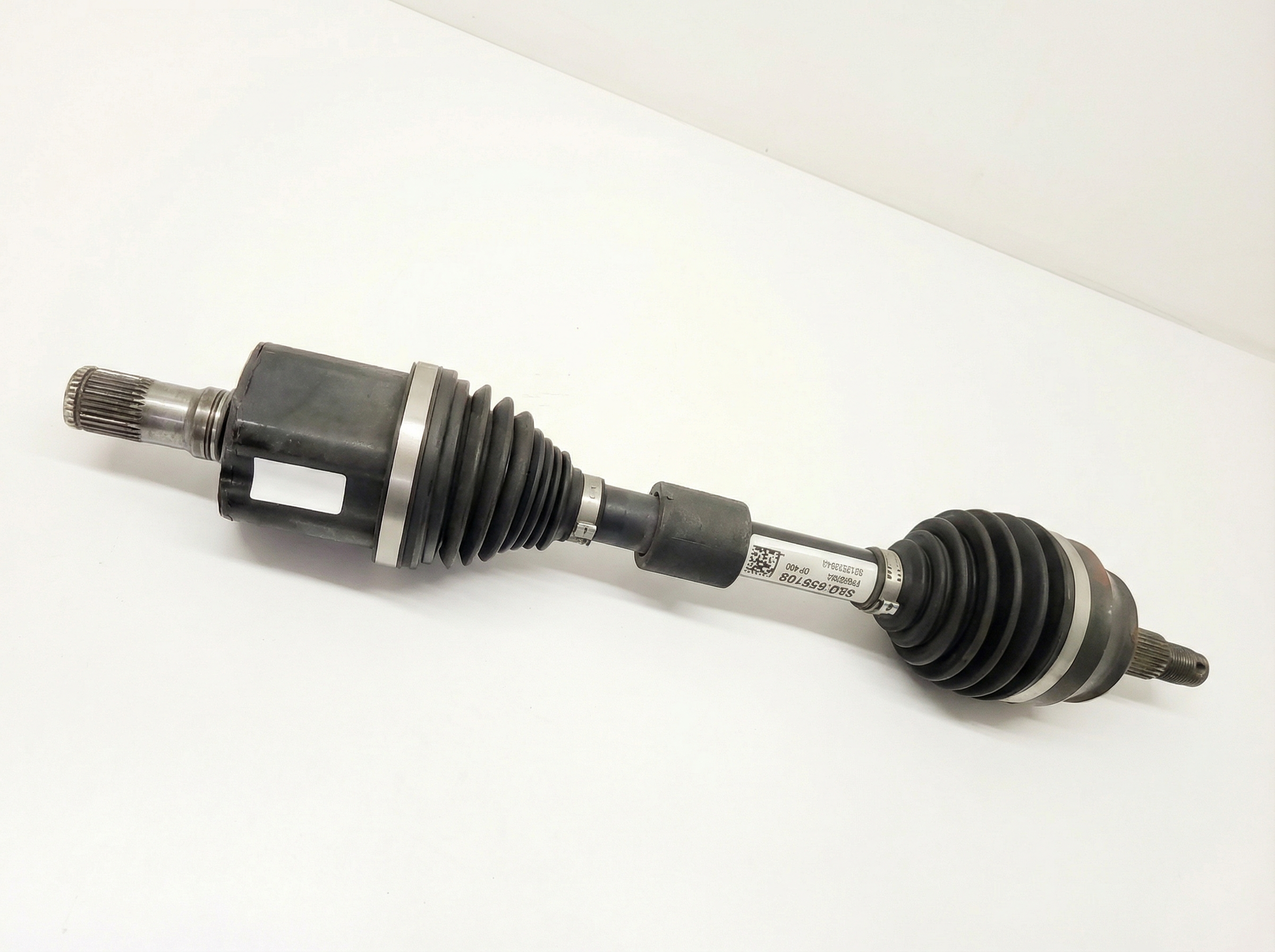 2015-2017 Chrysler 200 Drive Axle Shaft - Front, Right (Passenger) (Used OEM)