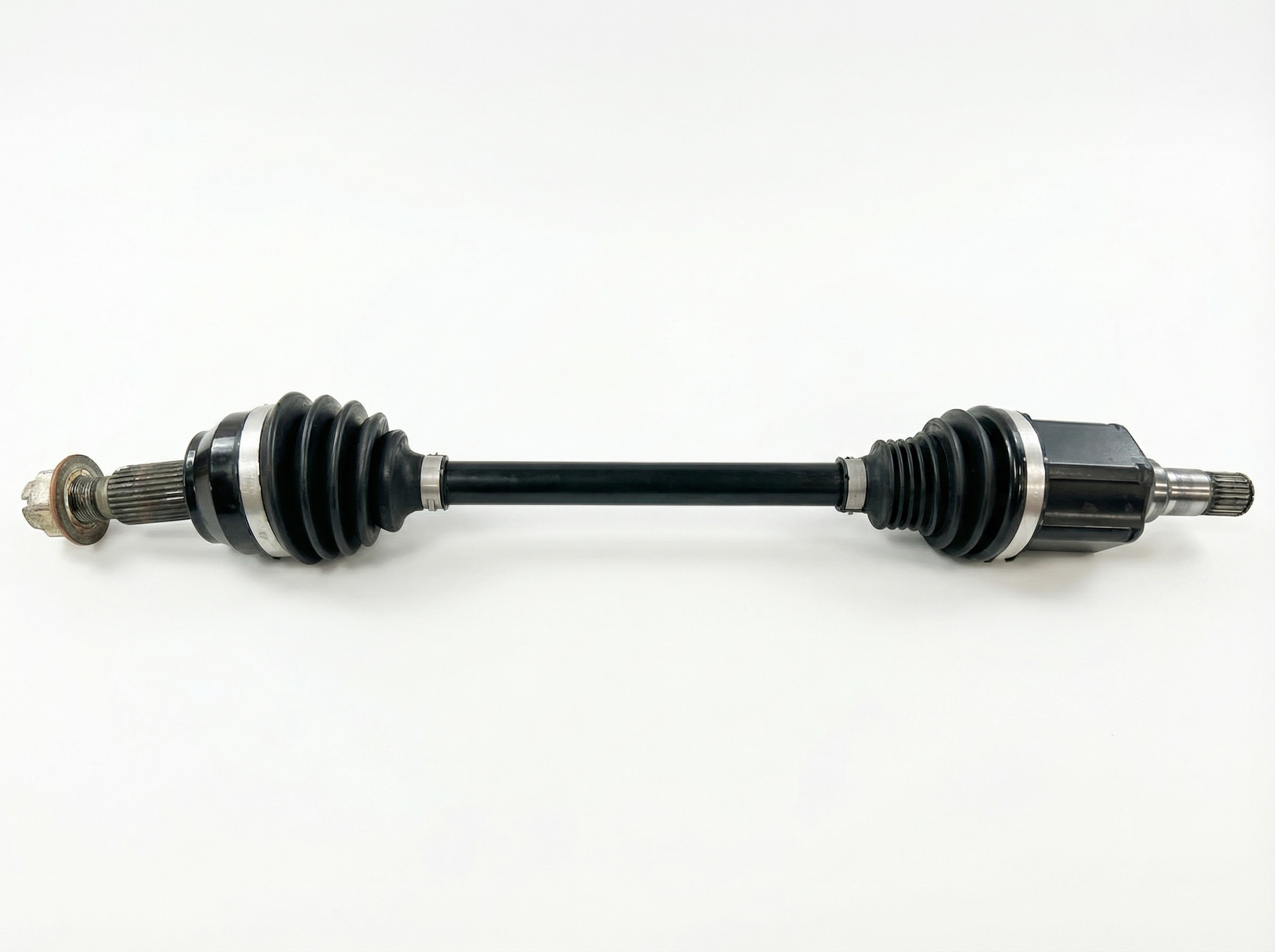 2013-2019 Maserati Quattroporte Drive Axle Shaft Assembly - Rear (Used OEM)