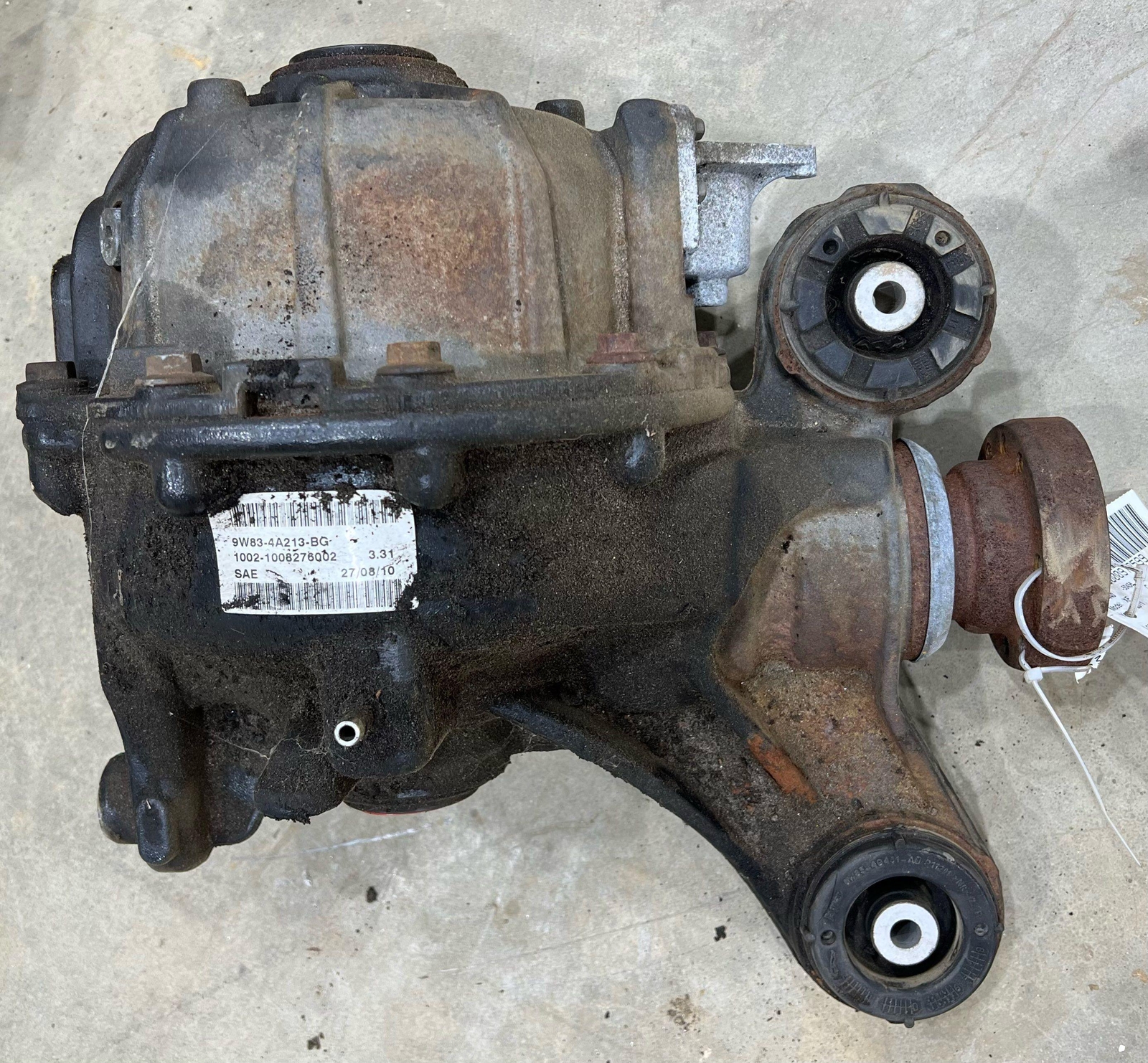 2010-2012 Jaguar XF Differential Carrier Assembly 3.31 Ratio - Rear (Used OEM)