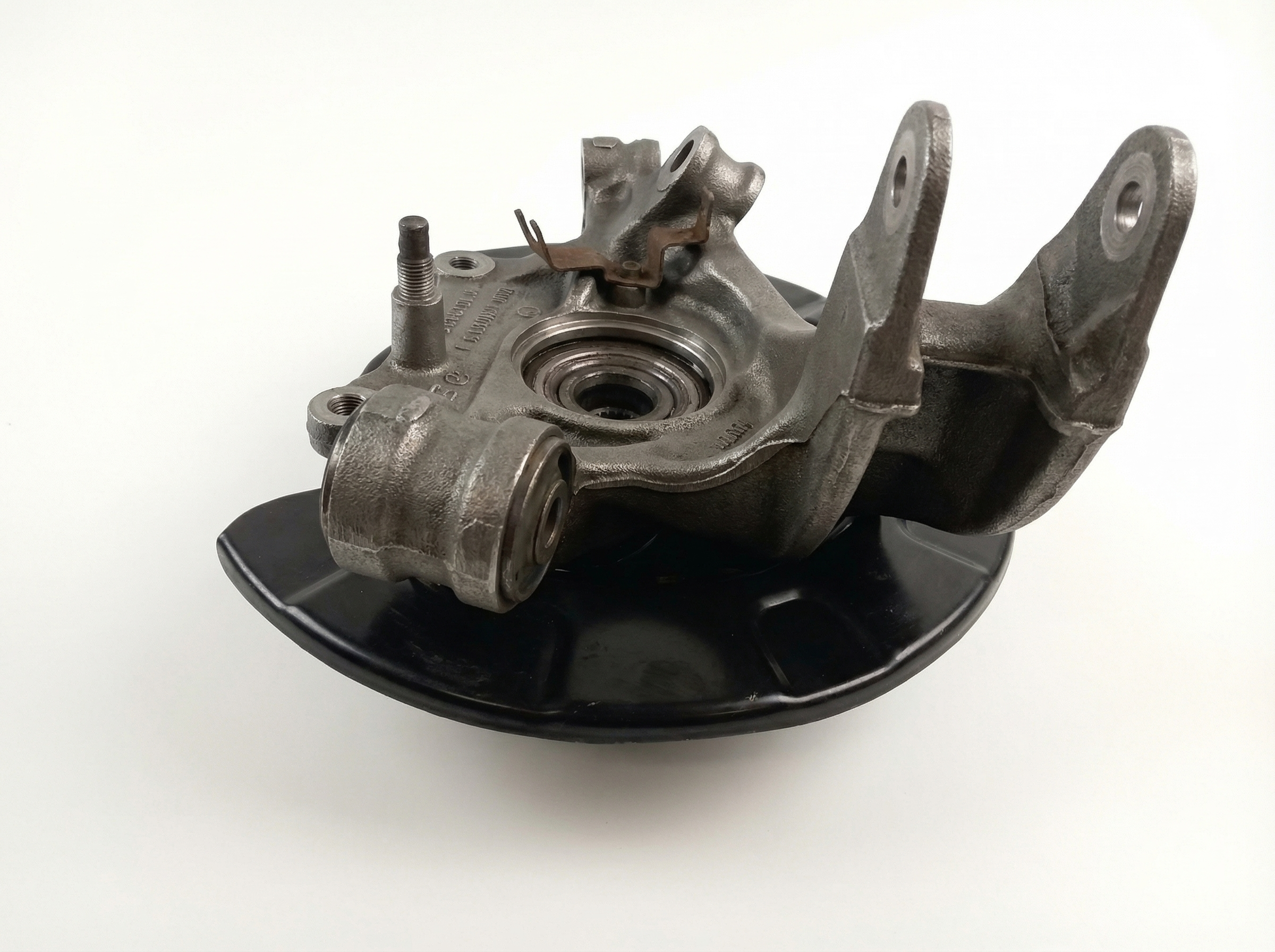 2007-2015 Audi Q7 Stub Axle with Hub - Rear, Right (Passenger) (Used OEM)