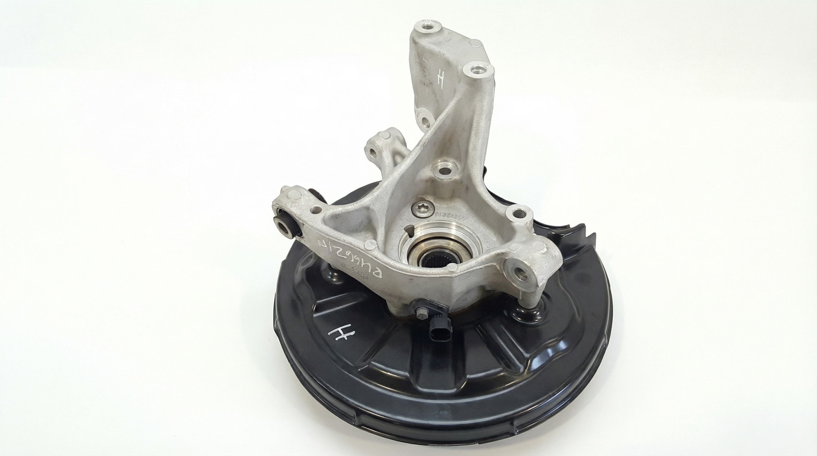 2018-2024 Volkswagen Tiguan Knuckle Stub Axle - Rear, Right (Passenger) (Used OEM)