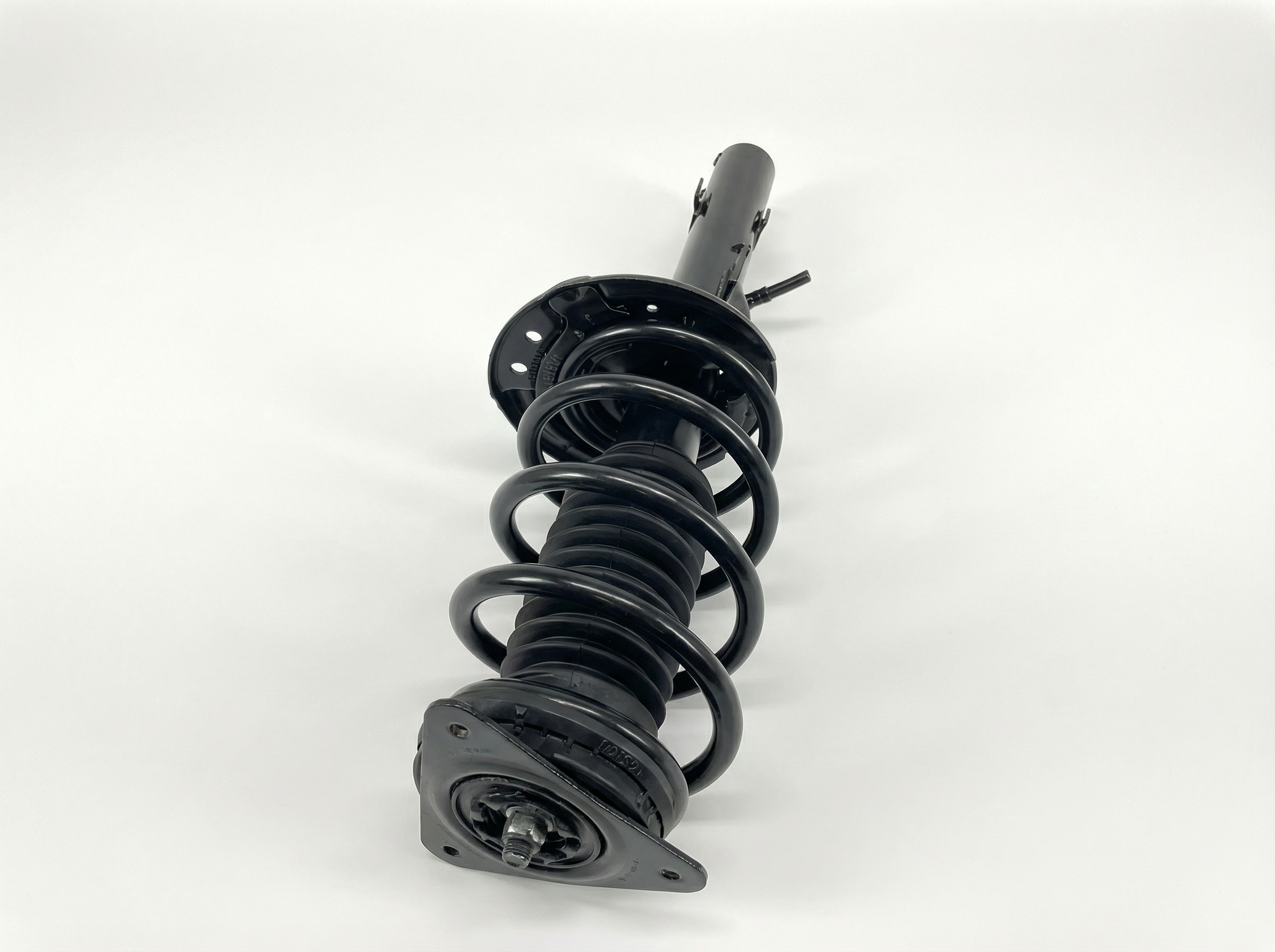 2014-2020 Nissan Rogue Front Suspension Strut Assembly - Right (Passenger) (Used OEM)