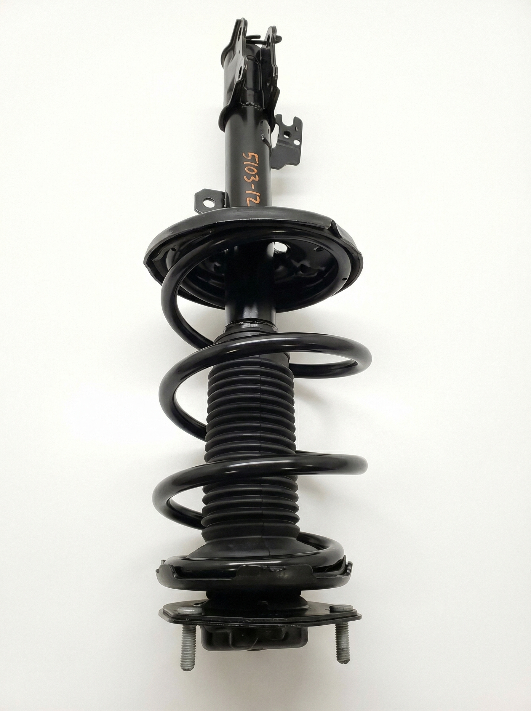 2004-2007 Toyota Highlander Front Suspension Strut - Left (Driver) (Used OEM)