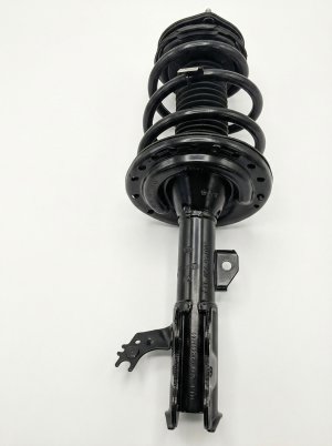 2013-2018 Toyota Avalon Front Suspension Strut - Left (Driver) (Used OEM)