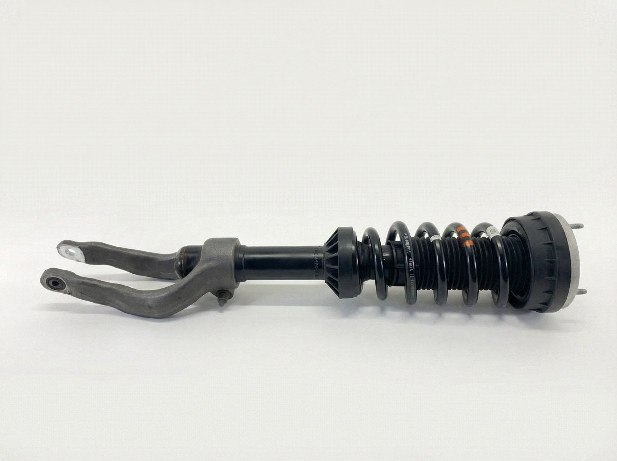 2017-2019 Jaguar XE Front Suspension Strut Assembly (Used OEM)