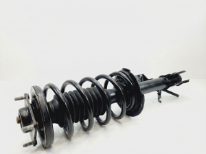2005-2006 Mazda Tribute Suspension Strut - Front, Left (Driver) (Used OEM)