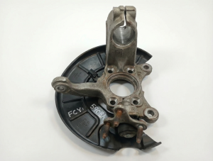 2005-2014 Volkswagen Jetta Front Steering Knuckle and Hub Assembly - Left (Driver) (Used OEM)