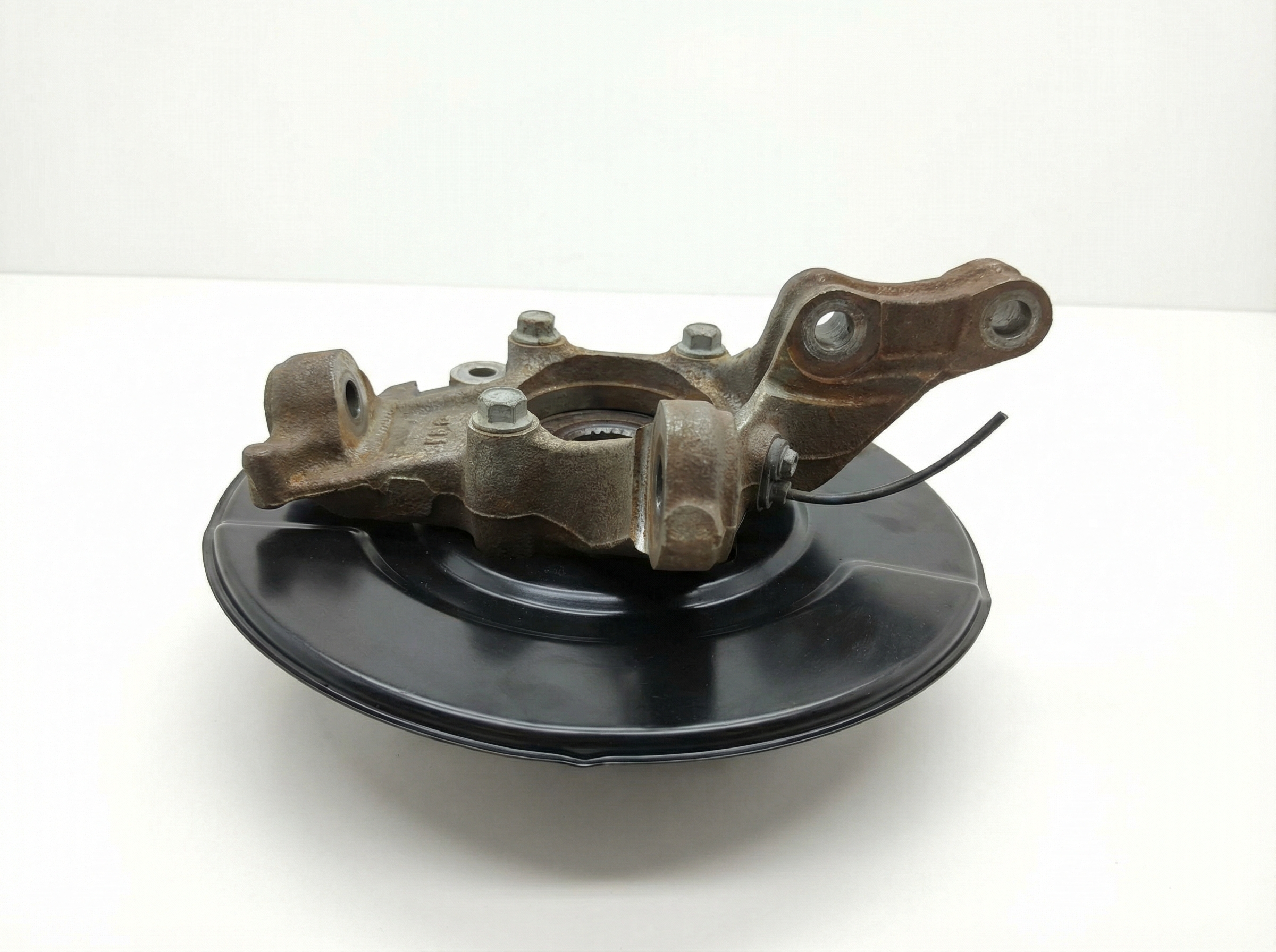 2011-2017 Honda Odyssey Front Steering Knuckle - Right (Passenger) (Used OEM)