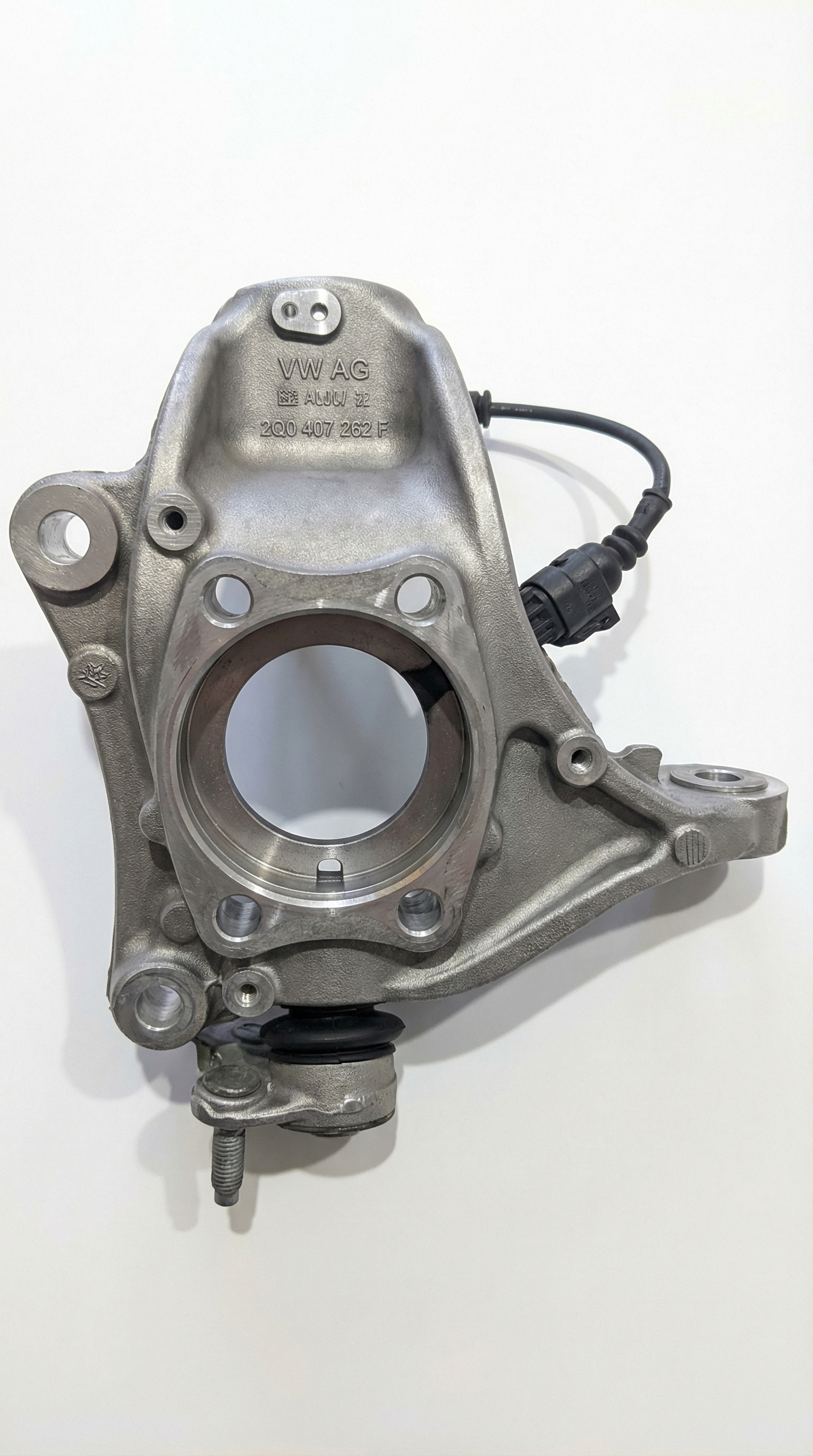 2009-2017 Volkswagen CC Front Steering Knuckle - Left (Driver) (Used OEM)
