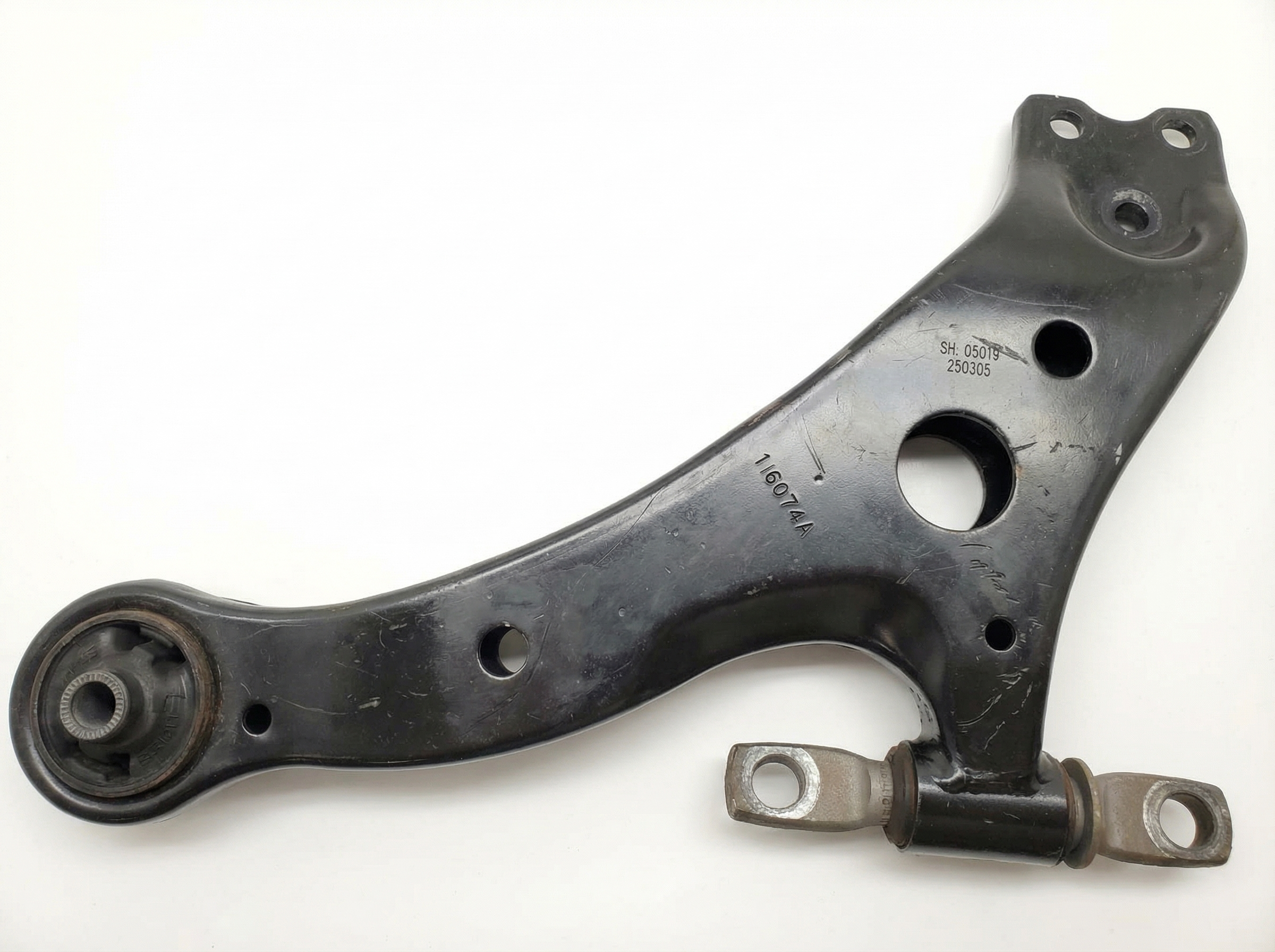 2001-2003 Toyota Highlander Lower Suspension Control Arm - Front, Left (Driver) (Used OEM)