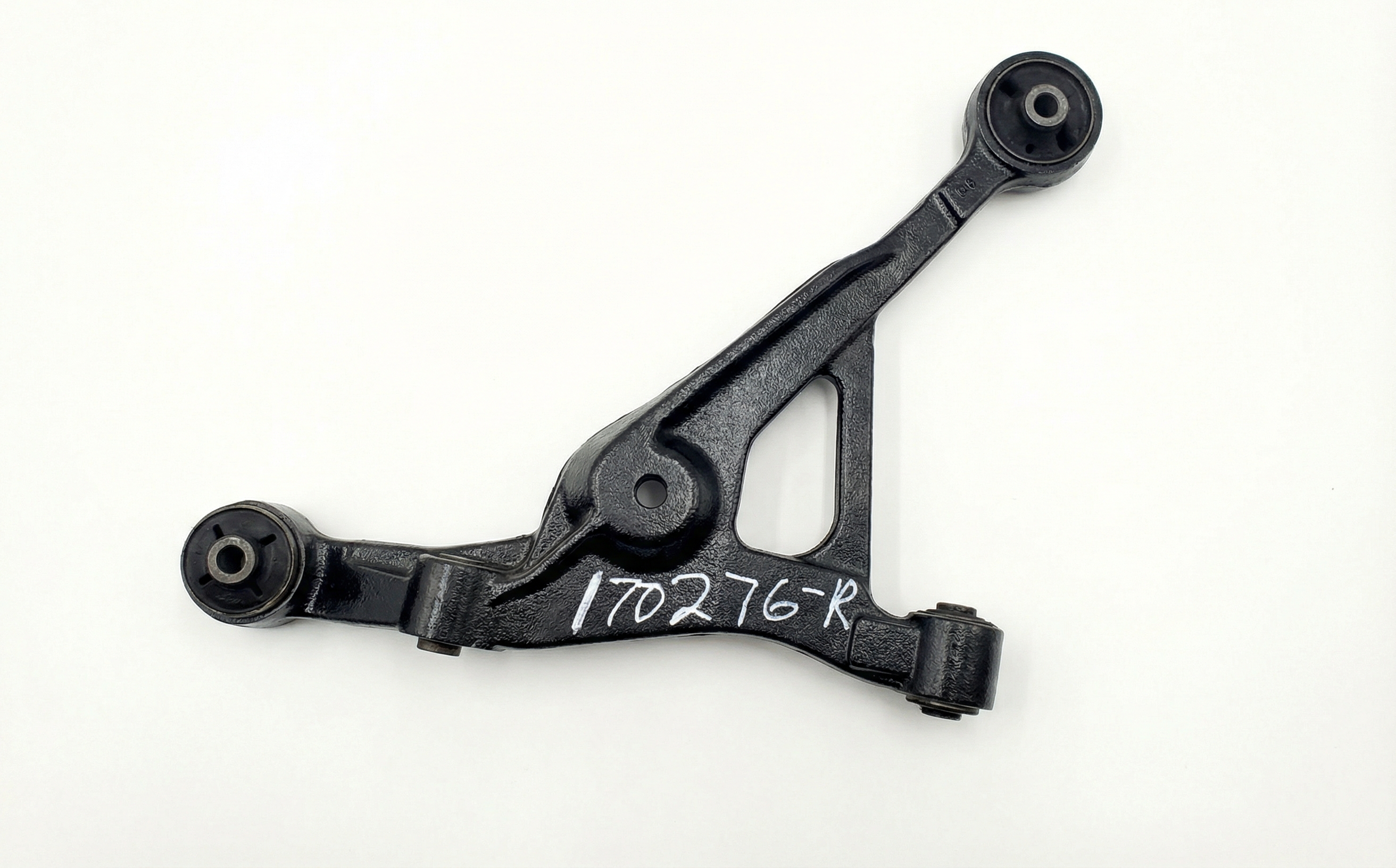 2001-2002 Dodge Stratus Suspension Control Arm - Front, Right (Passenger) (Used OEM)