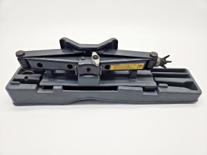 1988-1998 GMC C1500 Scissor Jack (Used OEM)