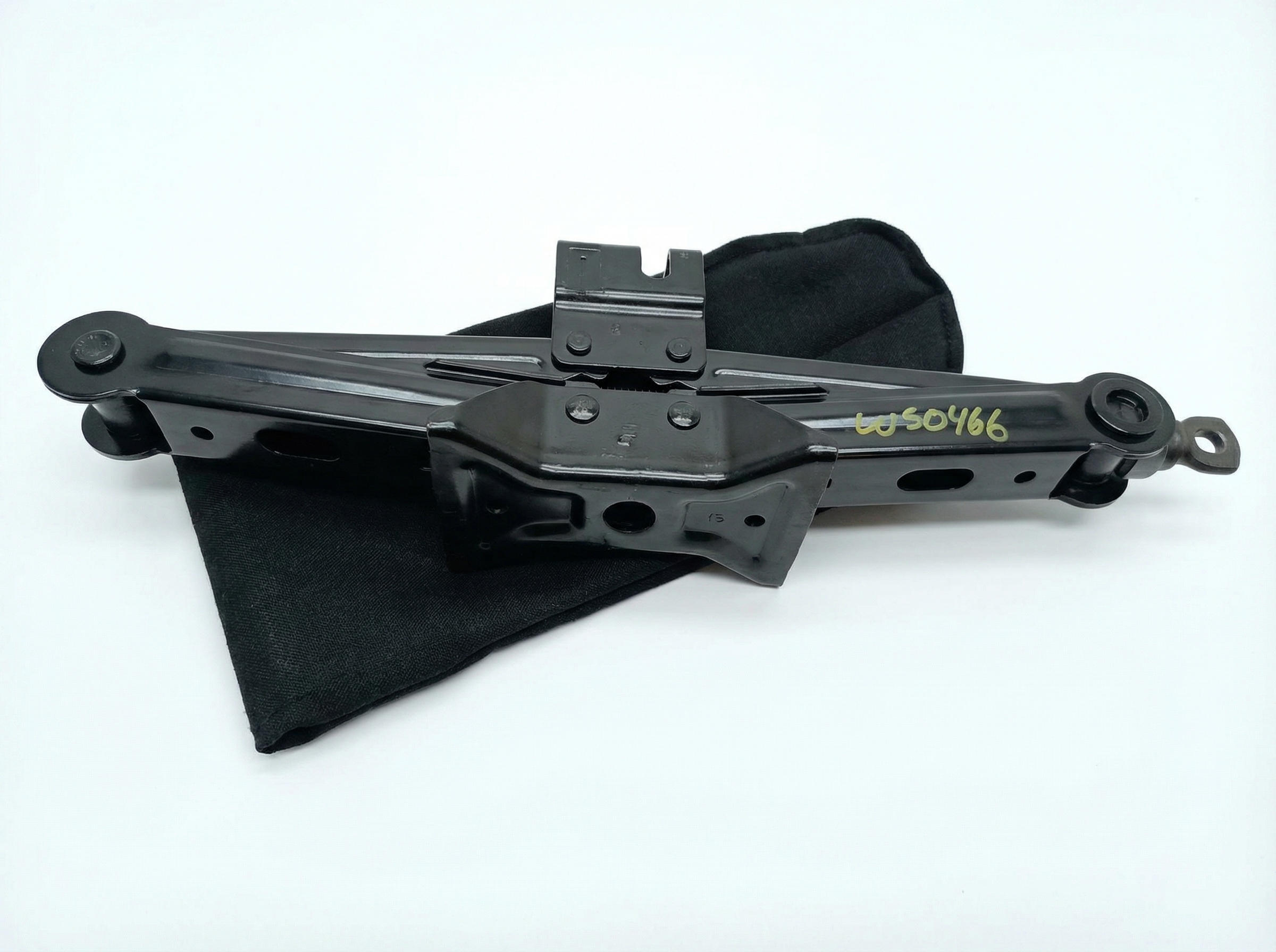 2020-2025 Kia Telluride Scissor Jack with Crank and Lug Wrench (Used OEM)
