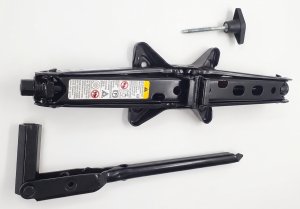 1997-2005 Buick Century Scissor Jack Assembly (Used OEM)