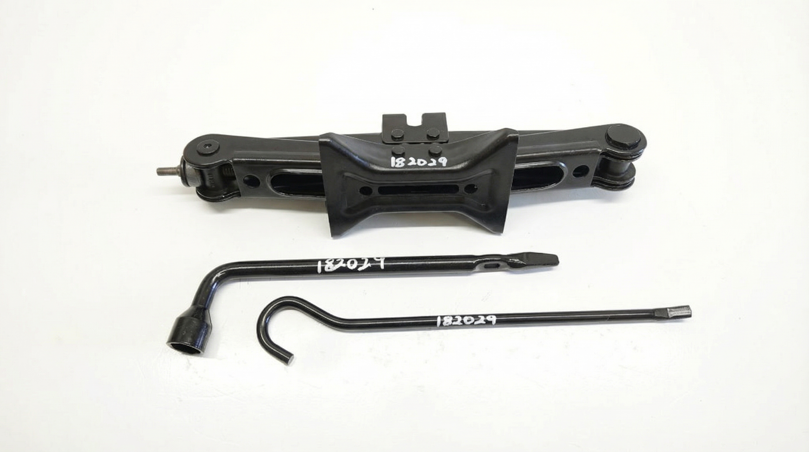 2015-2019 Subaru Legacy Scissor Jack with Crank and Lug Wrench (Used OEM)