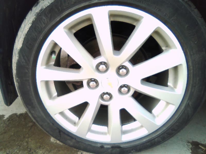 2013-2016 Chevrolet Malibu Silver 18x8 10-Spoke Silver Painted Alloy Wheel (Remanufactured OEM)