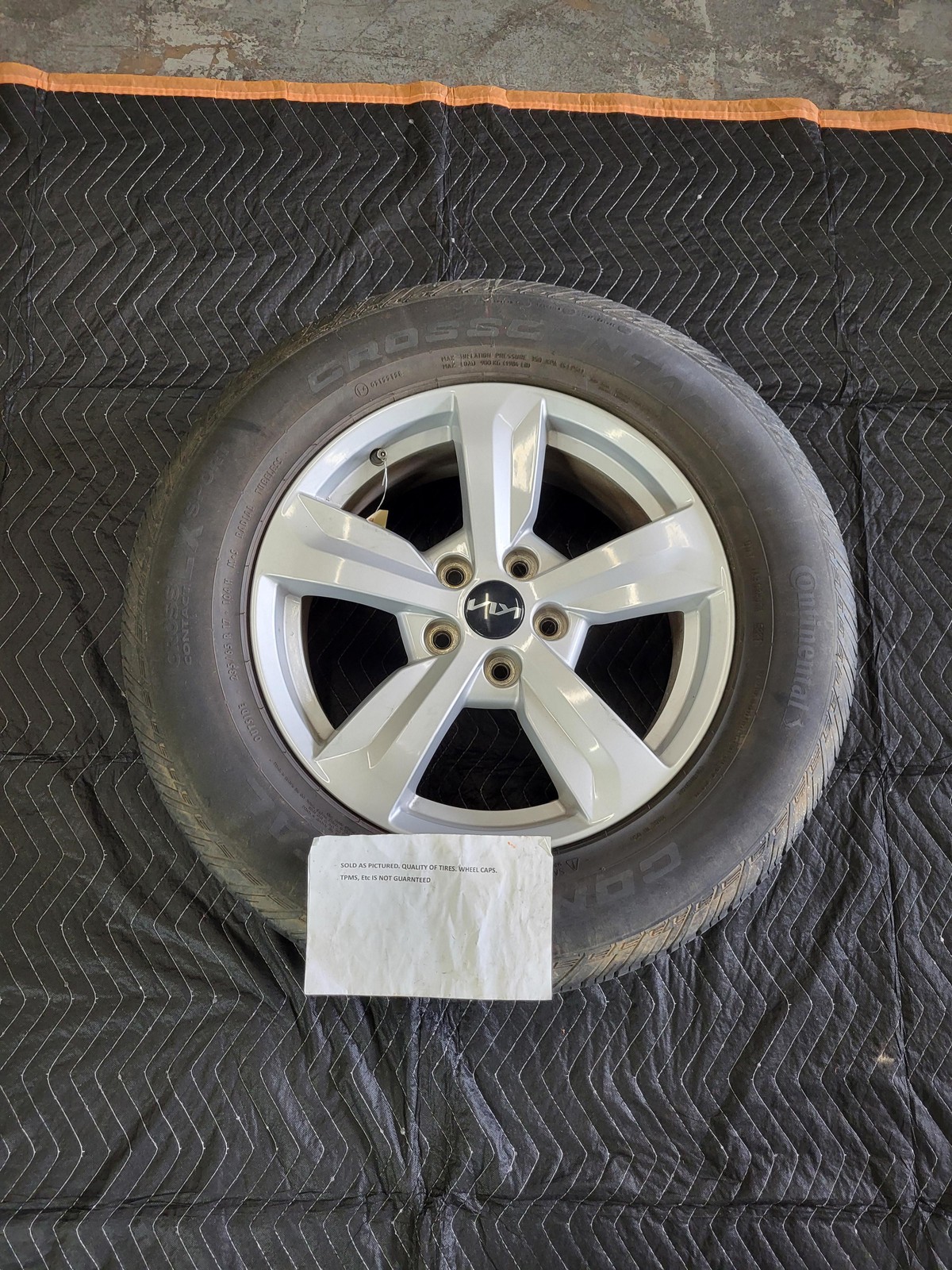 2021-2025 Kia Sorento Silver 17x7 5-Spoke Silver Painted Alloy Wheel (Remanufactured OEM)