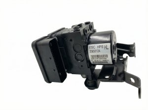 2007-2009 Suzuki XL-7 ABS Control Module and Pump Assembly (Used OEM)