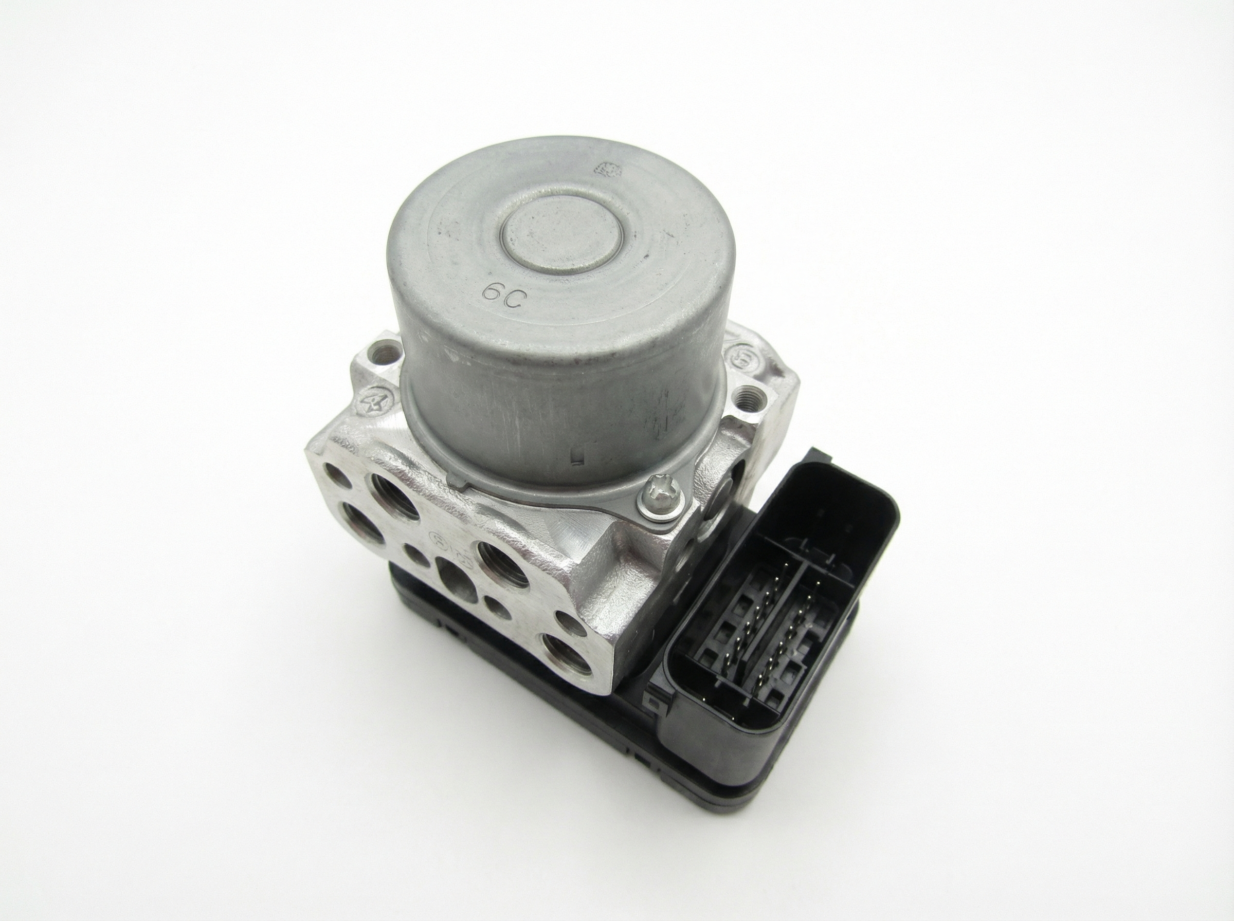 2000-2004 Toyota Avalon ABS Control Module without Skid Control (Used OEM)