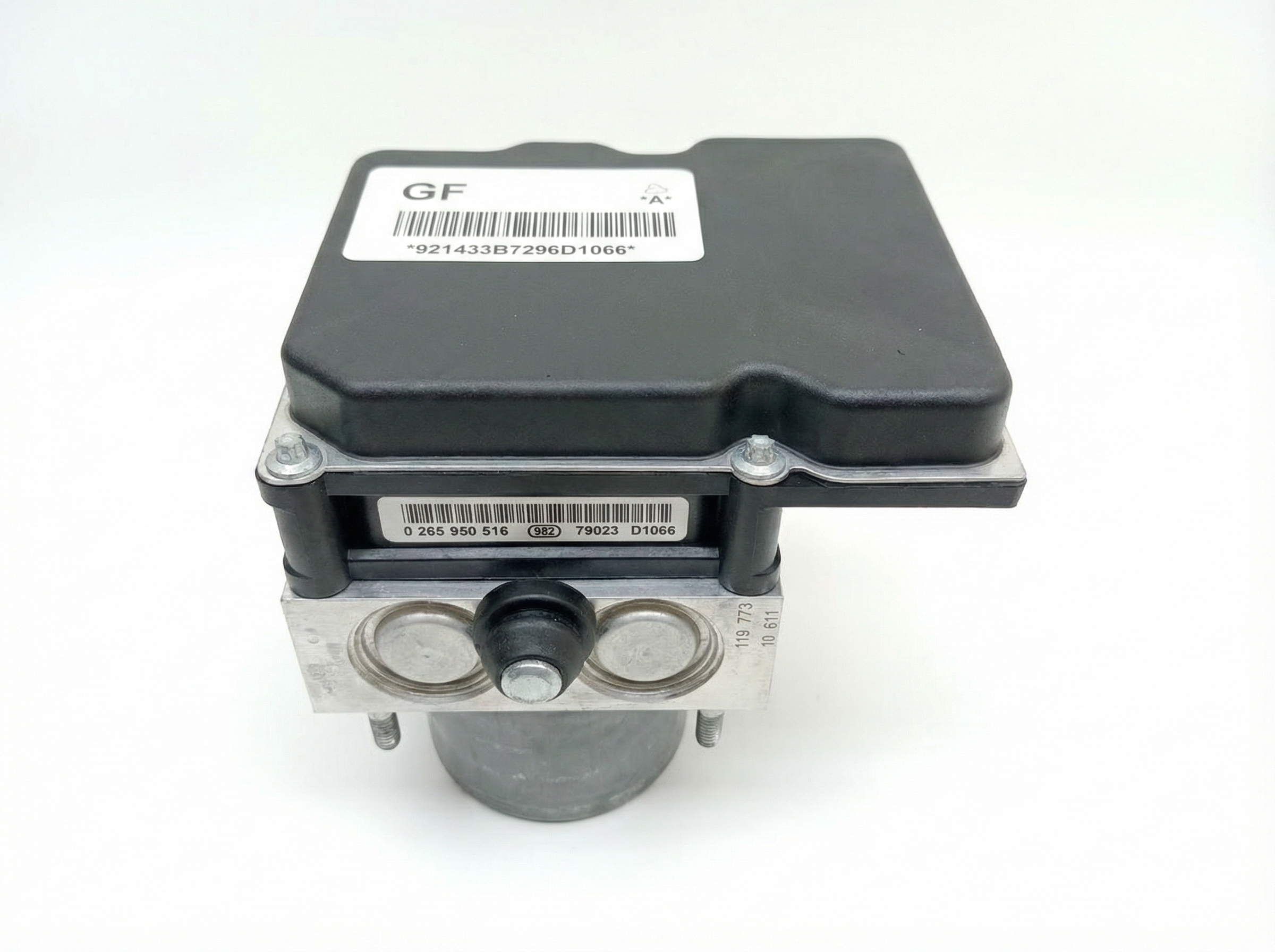 2007-2008 GMC Acadia ABS Control Module with Fine Thread Ports (Used OEM)