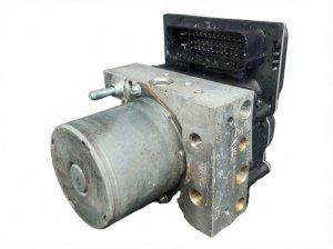 2012 Jeep Liberty ABS Pump and Control Module Assembly (Used OEM)