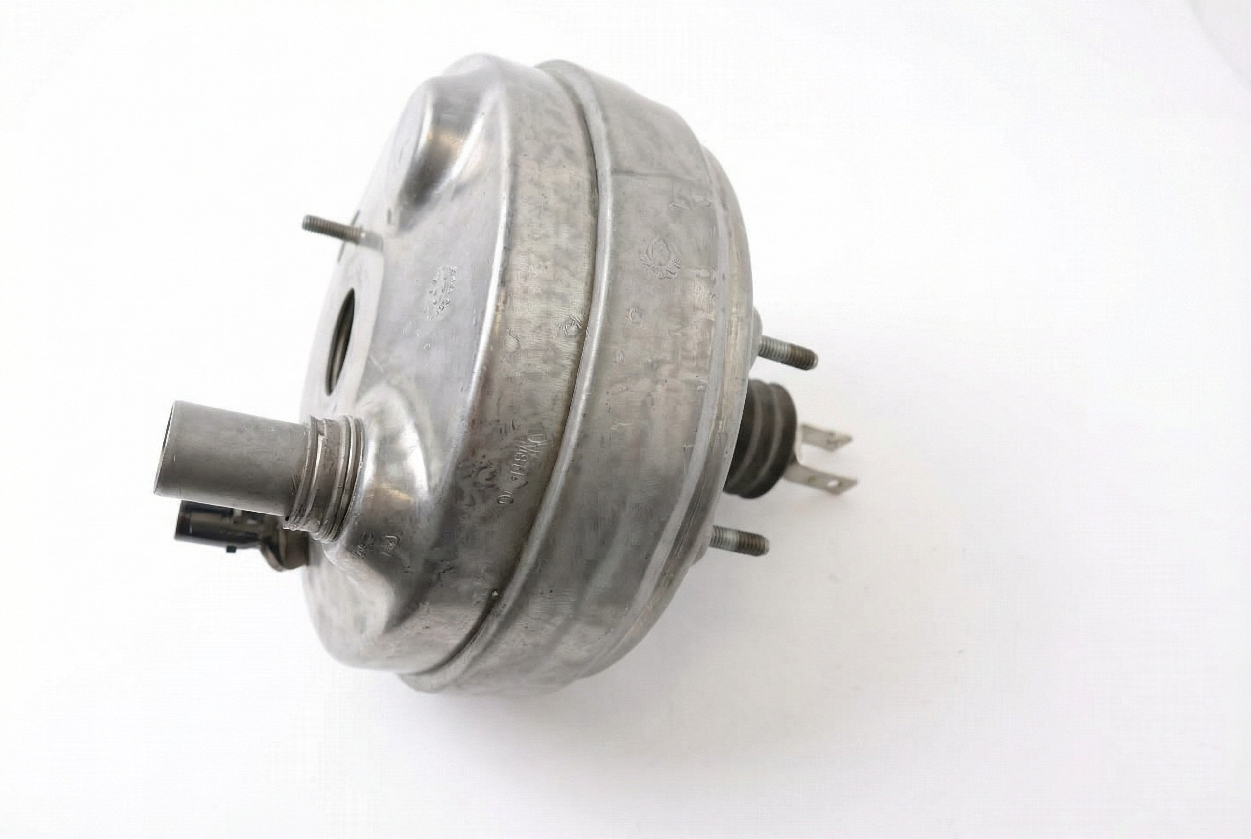 2018-2019 Toyota C-HR Vacuum Power Brake Booster (Used OEM)