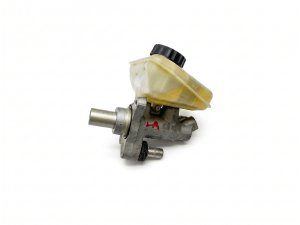 2007-2009 Mercedes-Benz S600 Brake Master Cylinder (Used OEM)
