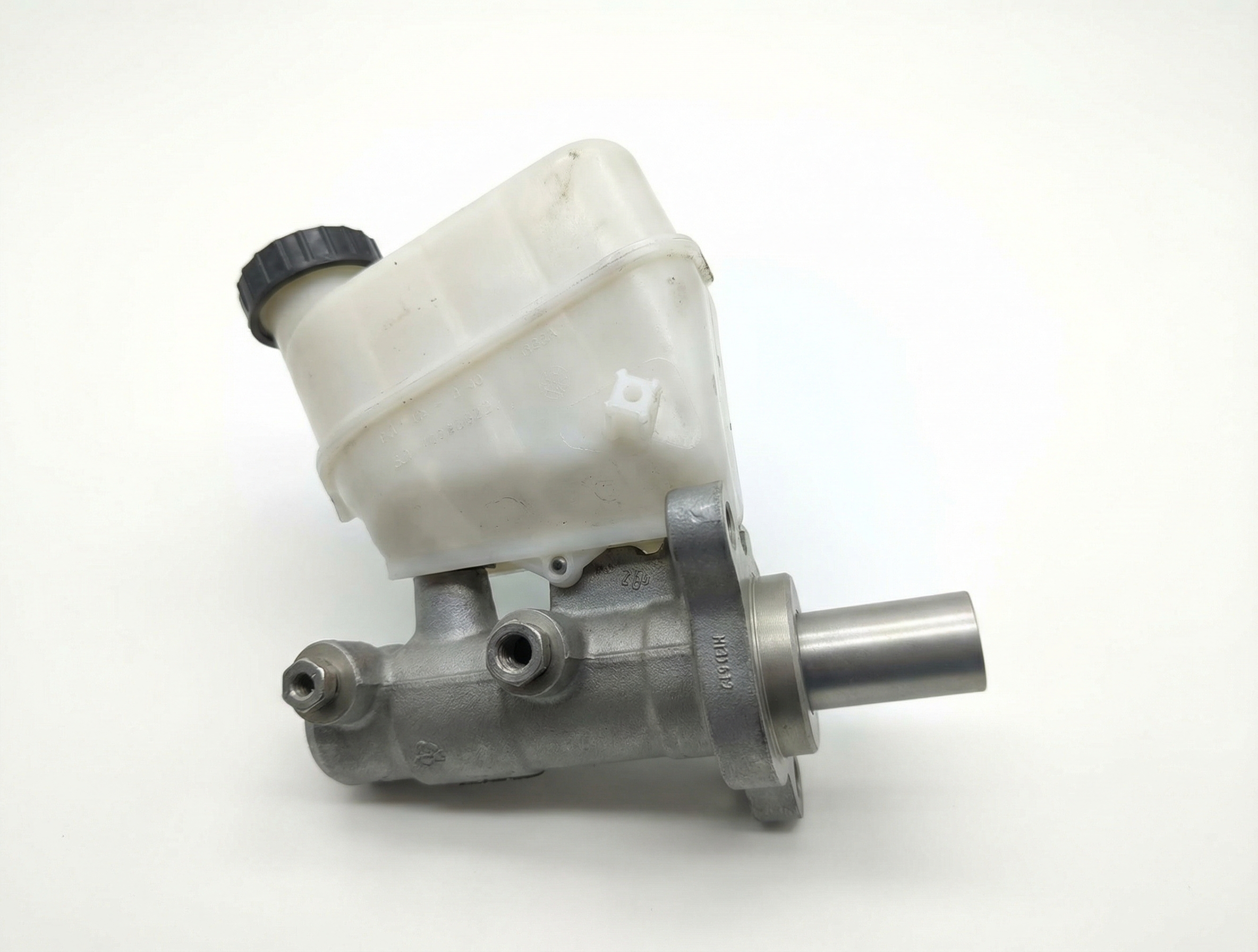 2019-2023 Ford Ranger Brake Master Cylinder and Reservoir Assembly (Used OEM)