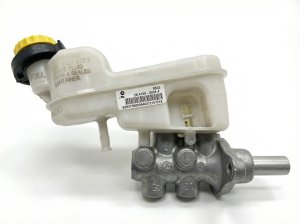 2007-2017 Jeep Compass Brake Master Cylinder with ABS (Used OEM)