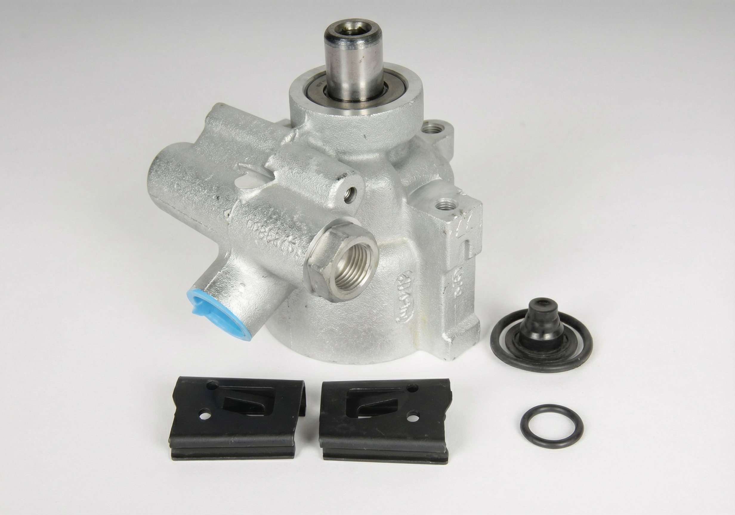 2004-2007 Buick Rainier Power Steering Pump with Reservoir (Used OEM)