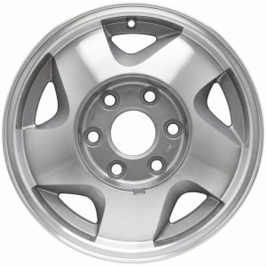 2007 GMC Sierra 1500 Classic Tire (Used OEM)