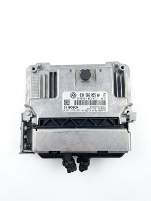 2010 Volkswagen Jetta Engine Control Module (ECM) (Used OEM)