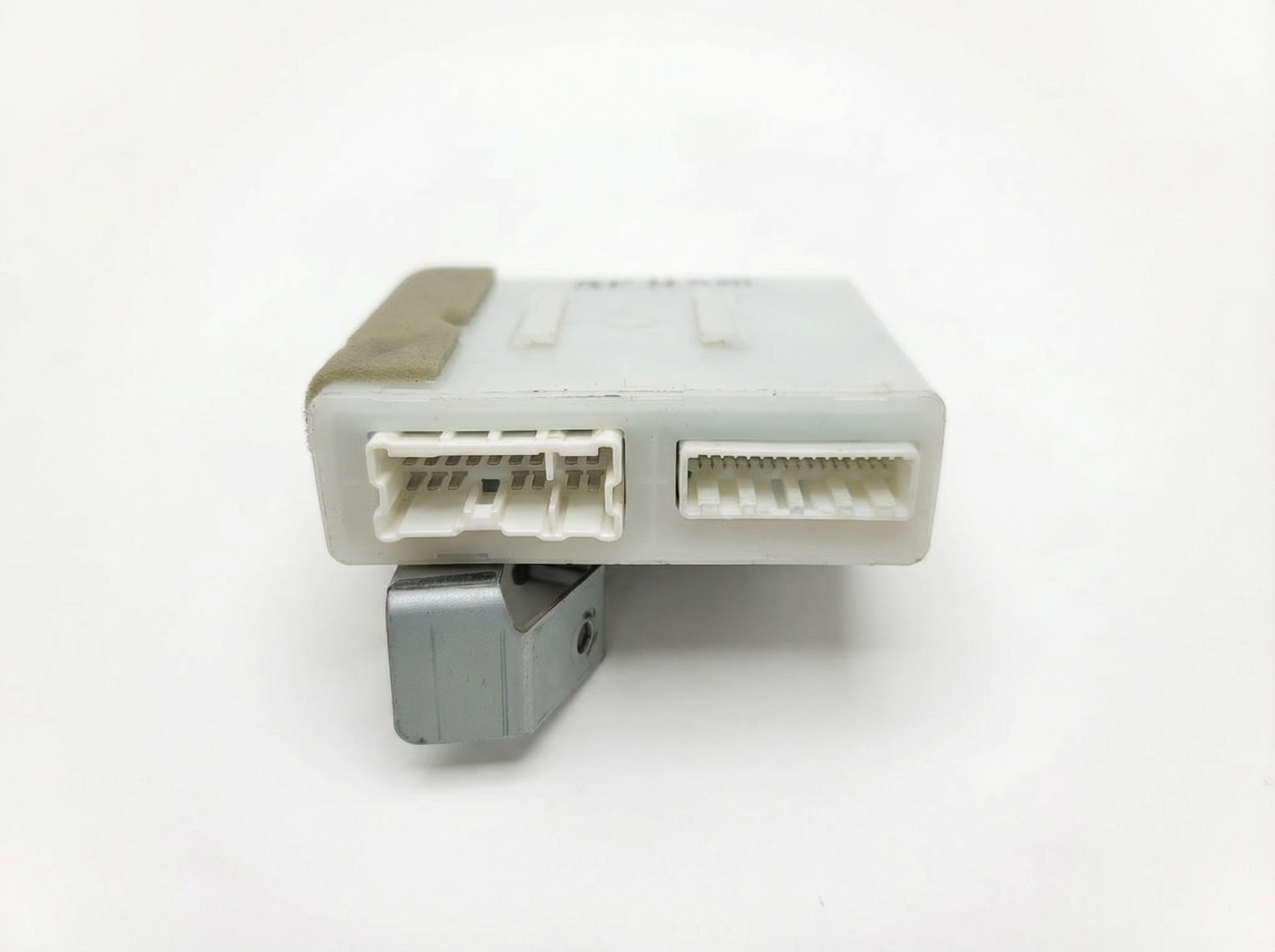 2006-2008 INFINITI M45 Driving Position Memory Control Module (Used OEM)