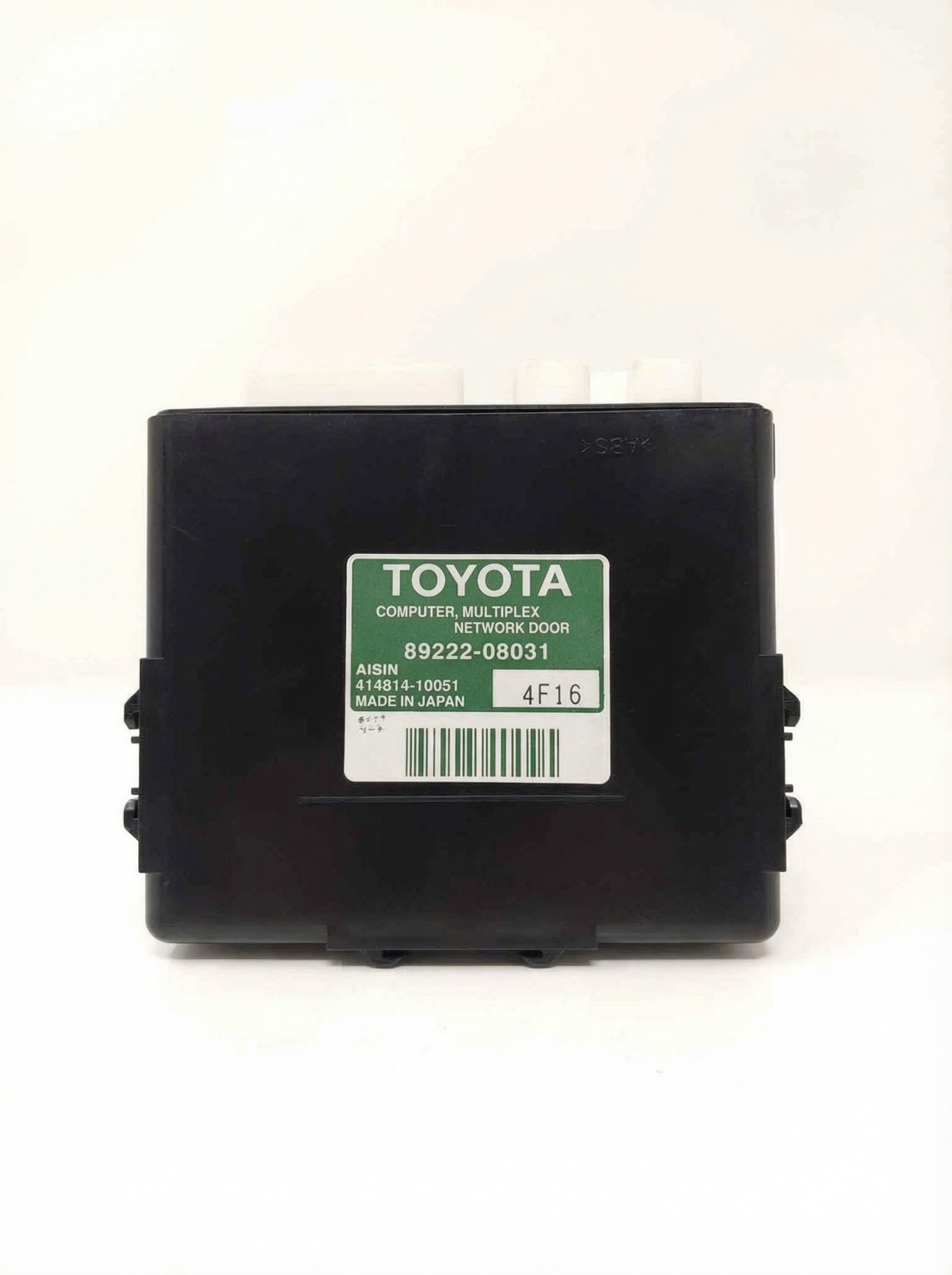 2004-2007 Toyota Sienna Multiplex Network Body Control Module and Fuse Block (Used OEM)