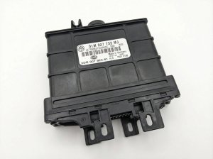 2003-2005 Volkswagen Beetle Transmission Control Module (Used OEM)