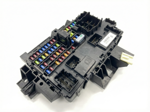 2017-2019 Ford Taurus Smart Junction Box Body Control Module (Used OEM)