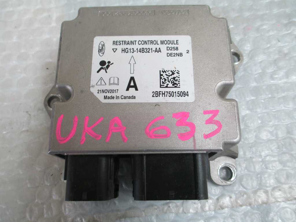 2004-2005 Lincoln Town Car Airbag Control Module (Used OEM)