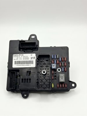 2007 Cadillac XLR Body Control Module and Fuse Box Unit (Used OEM)