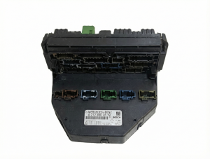 2013 Mercedes-Benz C280 Front Signal Acquisition and Actuation Lamp Control Module (Used OEM)