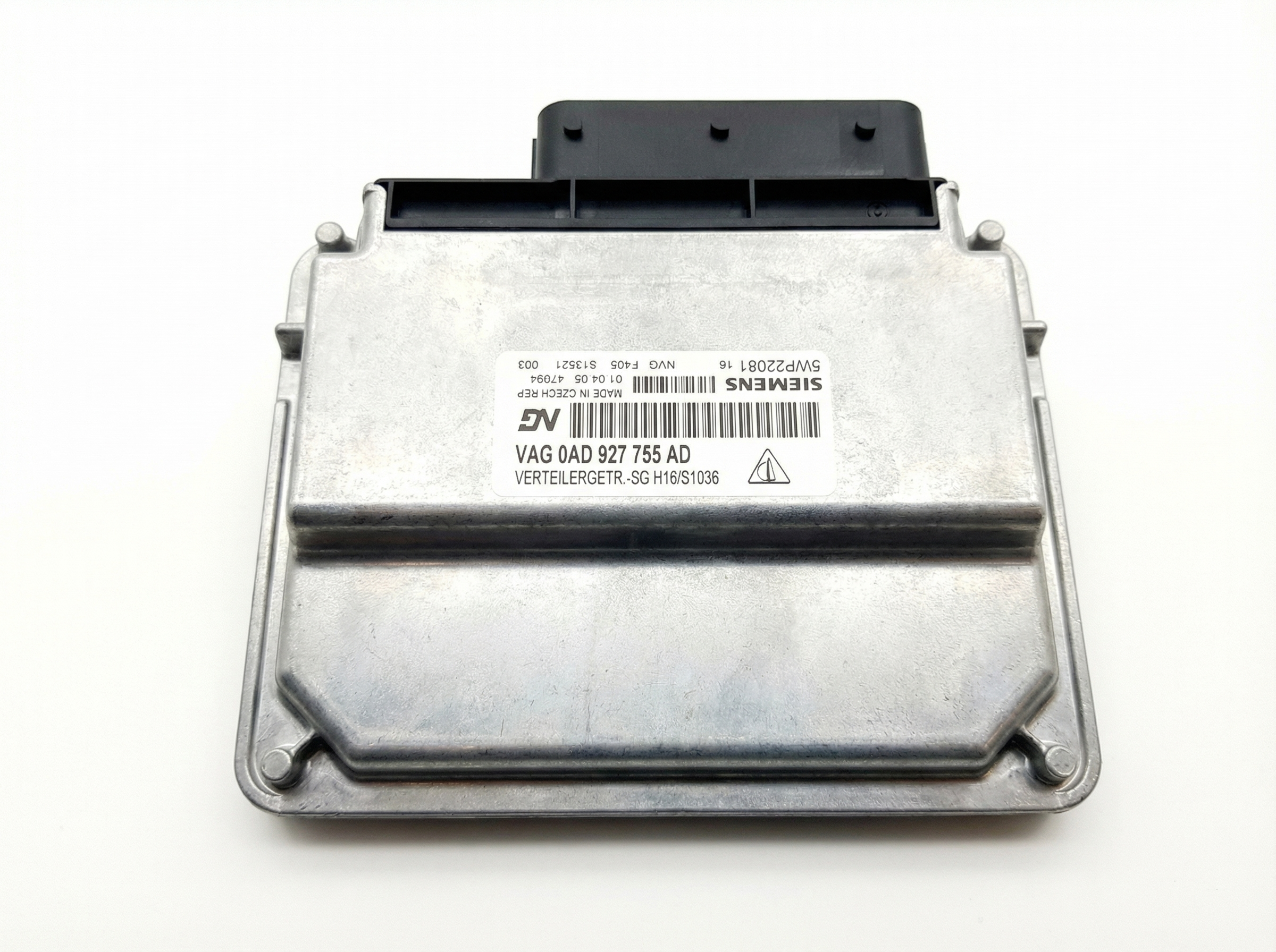 2005-2006 Porsche Cayenne Transfer Case Control Module (Used OEM)