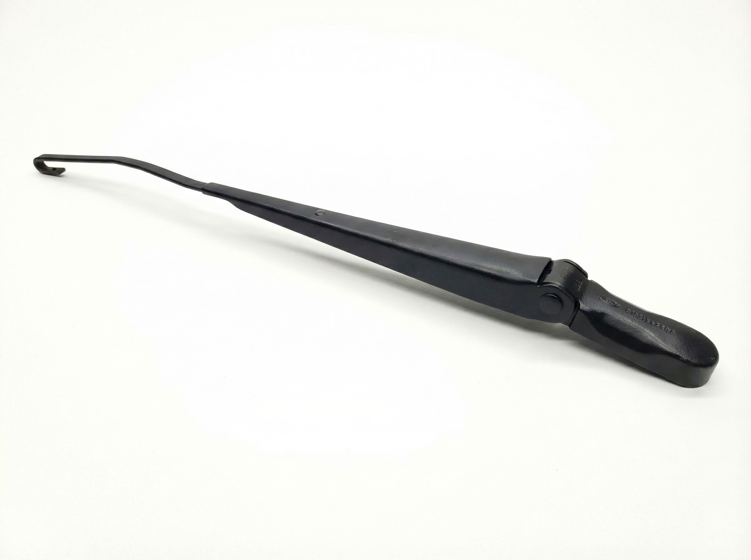 1999-2007 Ford F-550 Super Duty Front Windshield Wiper Arm - Left (Driver) (Used OEM)