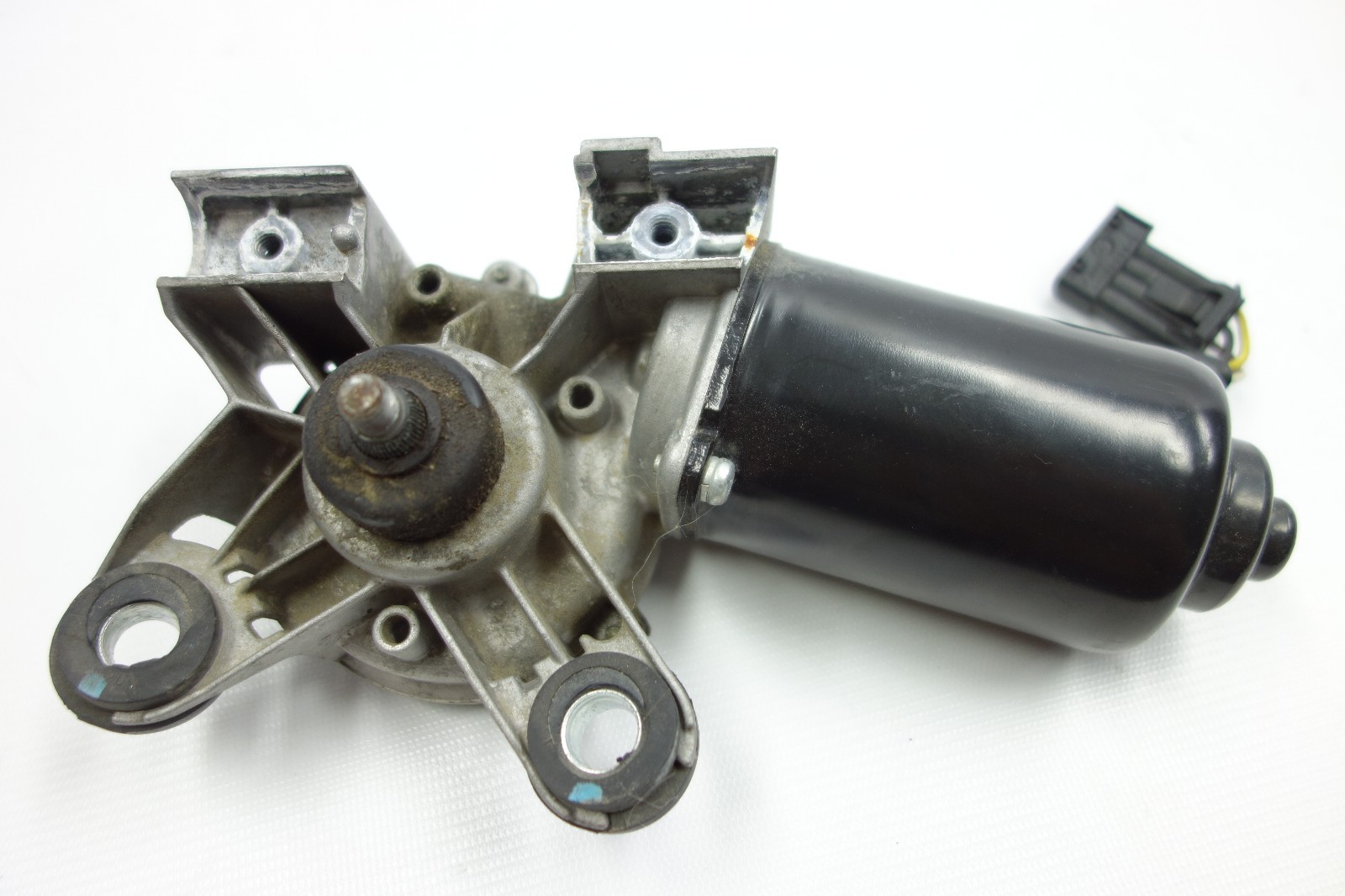 2006-2011 Saab 9-3 Windshield Wiper Motor - Front (Used OEM)