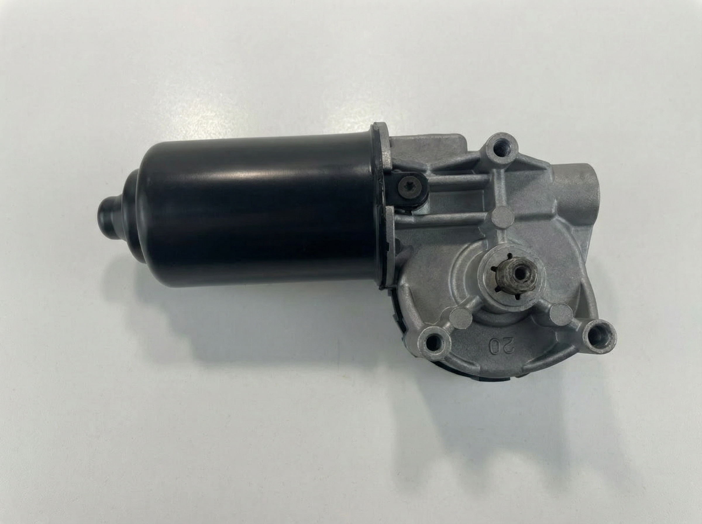 2000-2007 Ford Focus Windshield Wiper Motor and Transmission Assembly - Front (Used OEM)