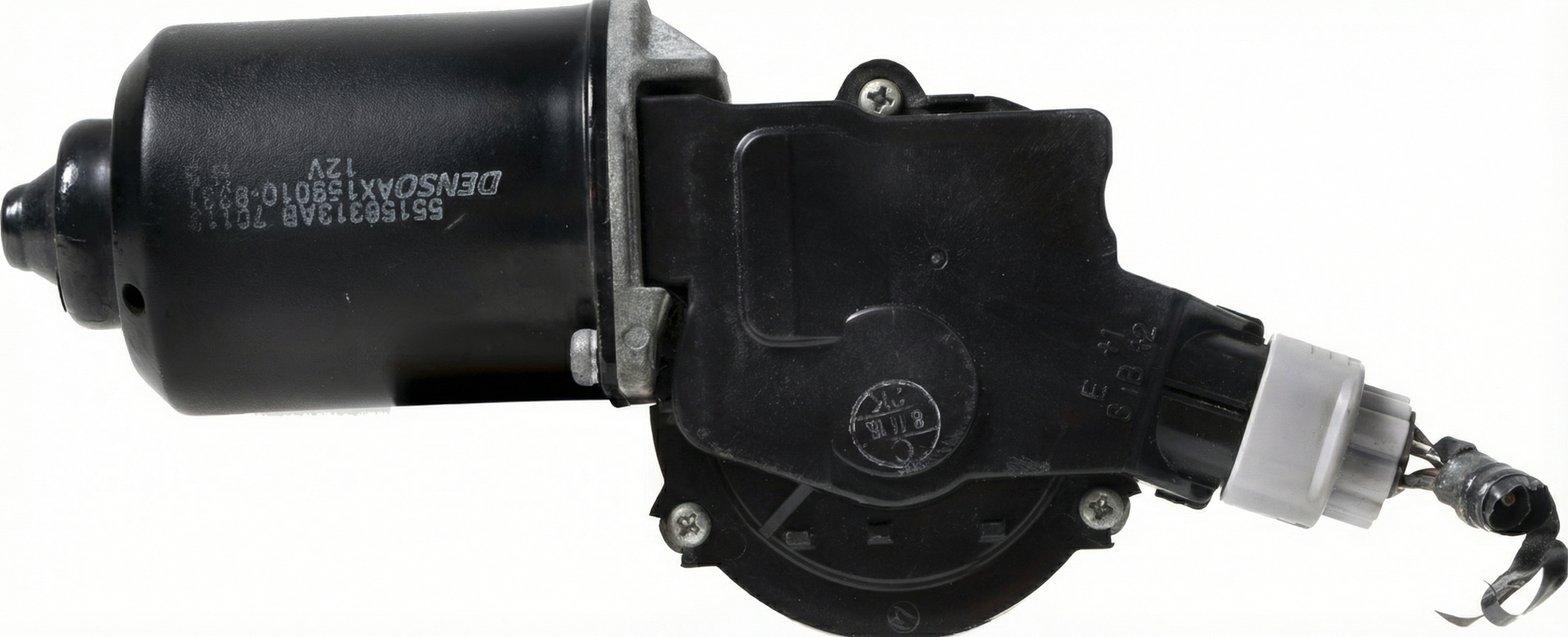 2005-2007 Jeep Grand Cherokee Windshield Wiper Motor and Transmission Assembly - Front (Used OEM)