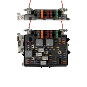 1999-2002 GMC Sierra 1500 Fuse Box (Used OEM)
