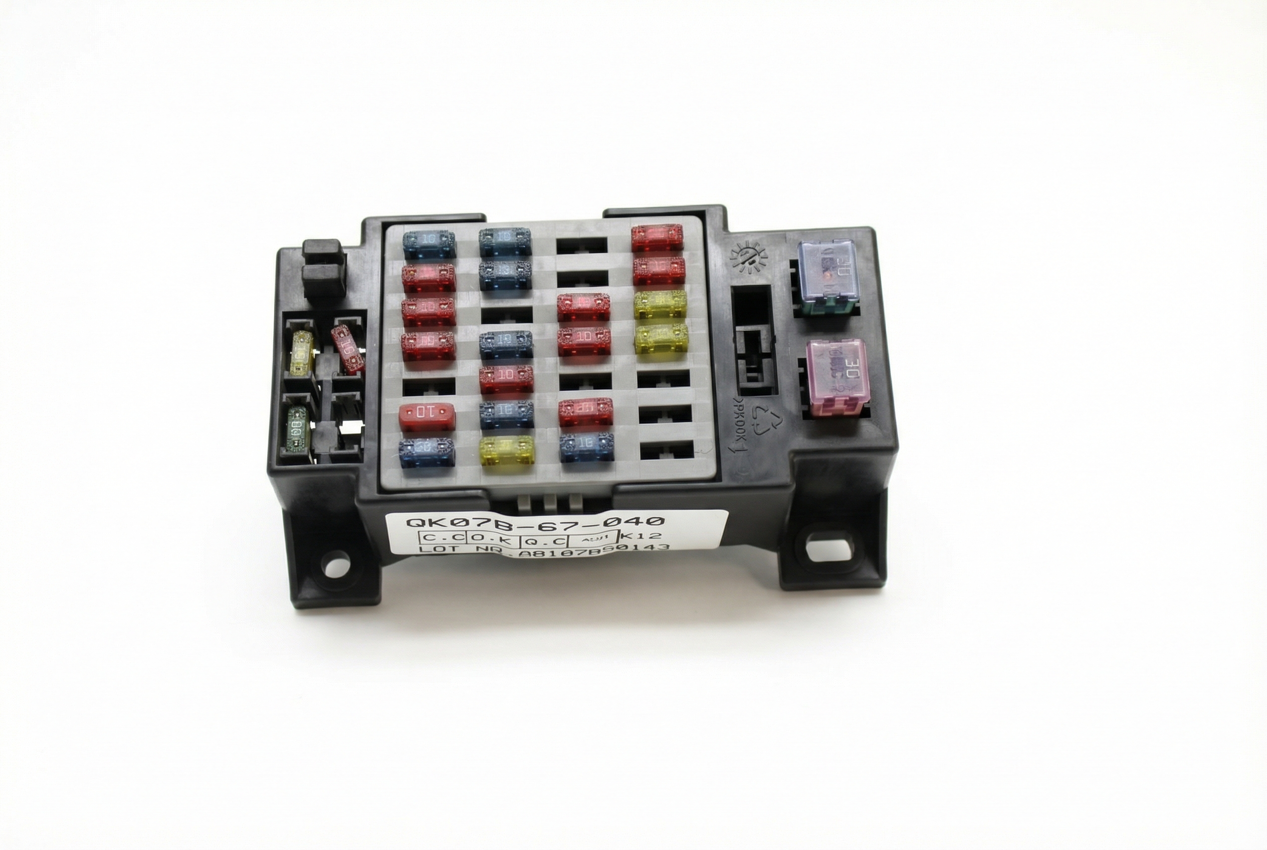 2003-2006 Kia Sorento Engine Compartment Fuse Box (Used OEM)
