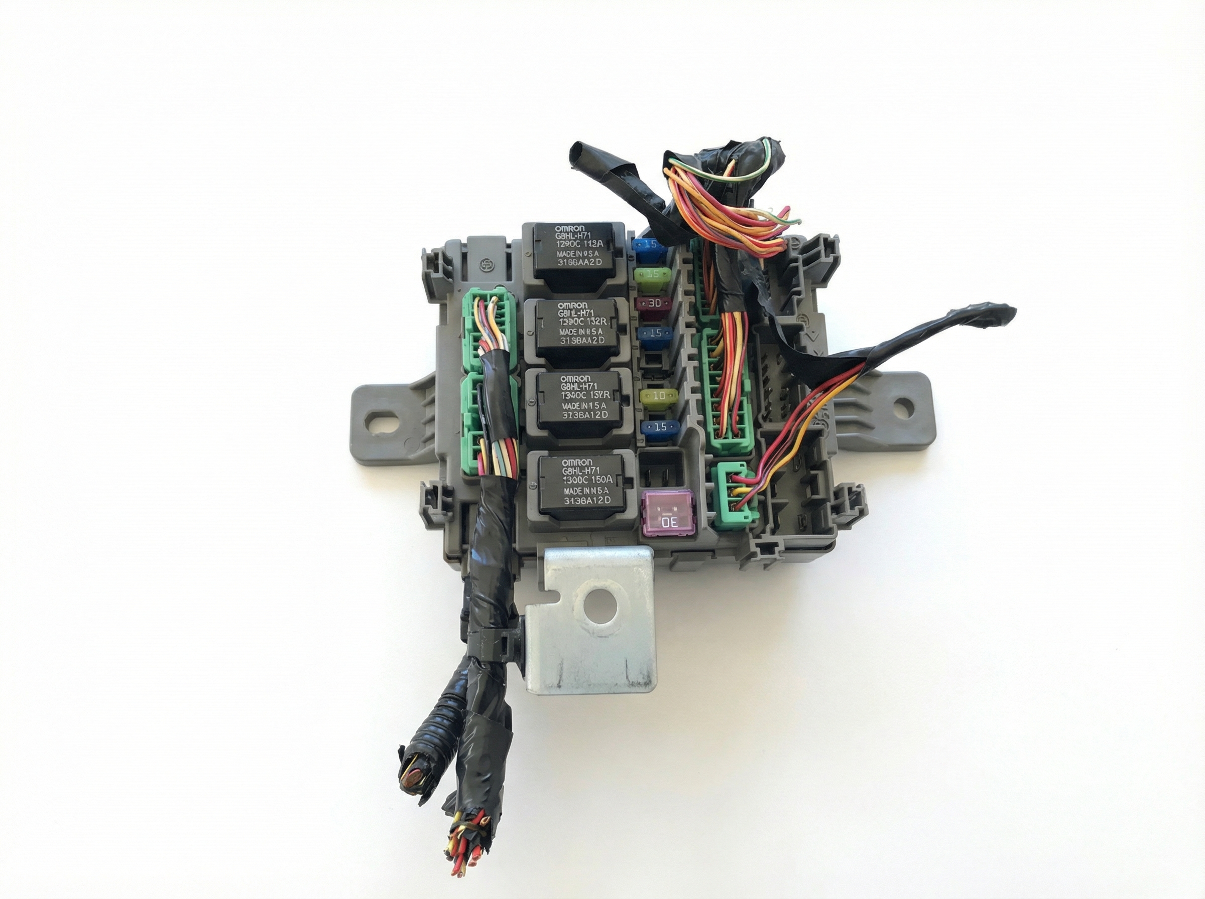 2008-2010 Honda Odyssey Cabin Fuse Box (Used OEM)