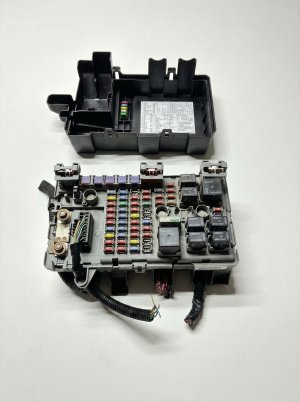 2015-2023 Chrysler 300 Trunk Mounted Fuse Box (Used OEM)