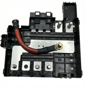 2012-2014 Chrysler 300 Fuse Box (Used OEM)